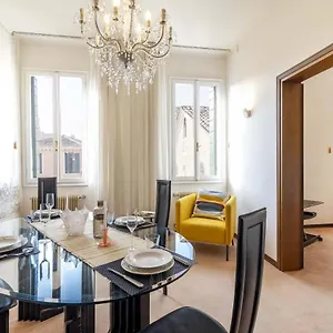  Apartamento Campo San Toma' - Tiffany